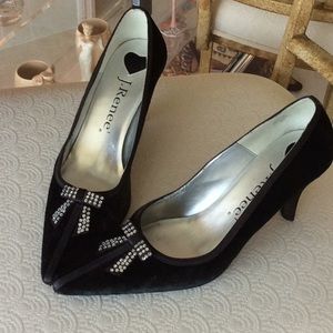 J.Renee velvet heels